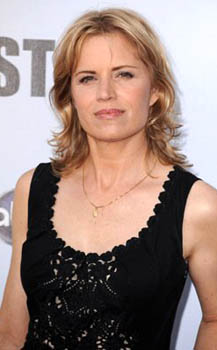 Kim Dickens